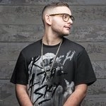 Исполнитель: CJ Stone