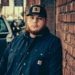 Исполнитель: Luke Combs