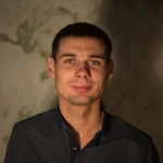 Исполнитель: Максим Апрель