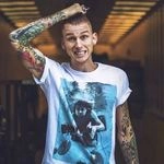 Исполнитель: Mgk